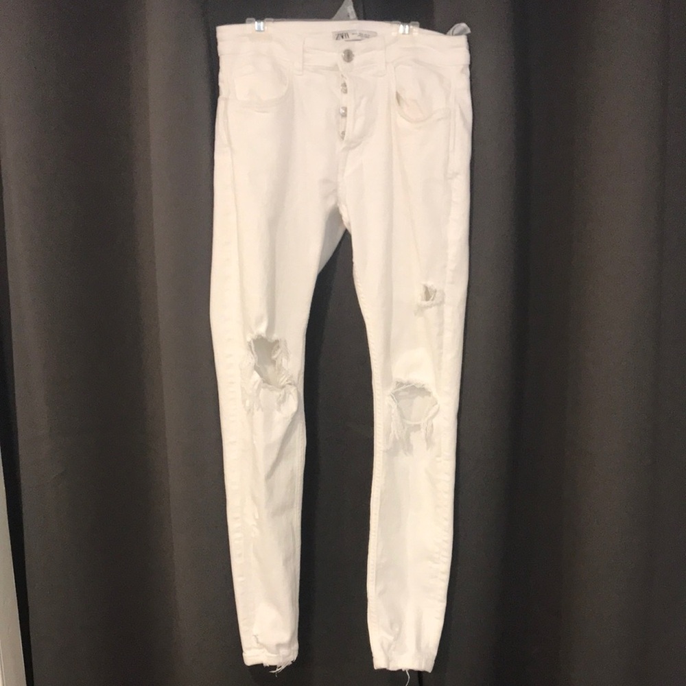 Zara White Distressed Women Jeans